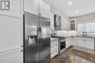 205 YELLOW BIRCH CRESCENT Blue Mountains Ontario photo 9