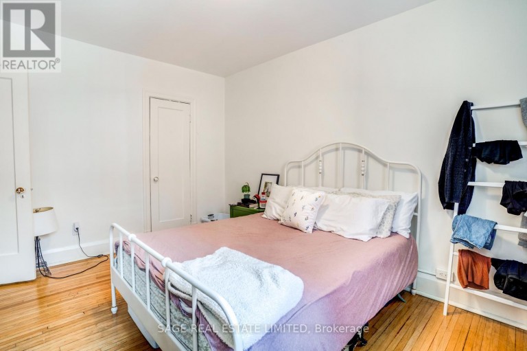 15 - 48 LAWTON BOULEVARD, Toronto (Yonge-St. Clair), Ontario, M4V1Z5