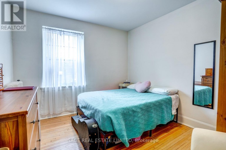 15 - 48 LAWTON BOULEVARD, Toronto (Yonge-St. Clair), Ontario, M4V1Z5