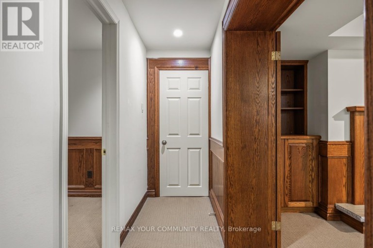LOWER - 27 DENHAM DRIVE, Richmond Hill (South Richvale), Ontario, L4C6H6