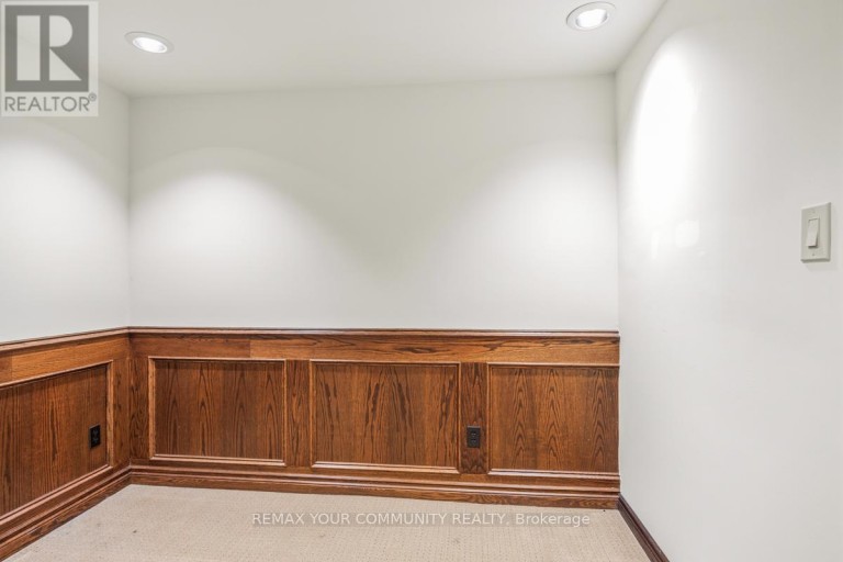 LOWER - 27 DENHAM DRIVE, Richmond Hill (South Richvale), Ontario, L4C6H6