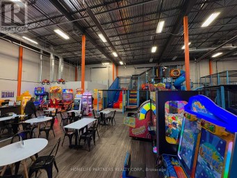 UNITS 1 - 4 - 155 INDUSTRIAL PARKWAY S Aurora (Aurora Village) Ontario photo 3
