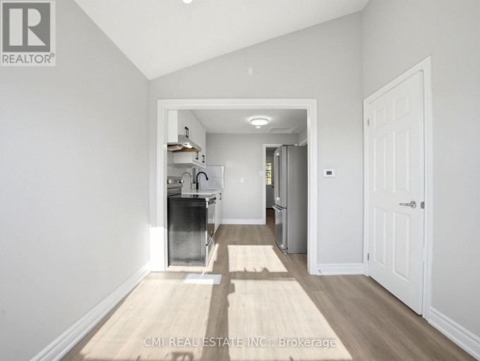 86 ADAIR AVENUE S, Hamilton (Glenview), Ontario, L8K3S5