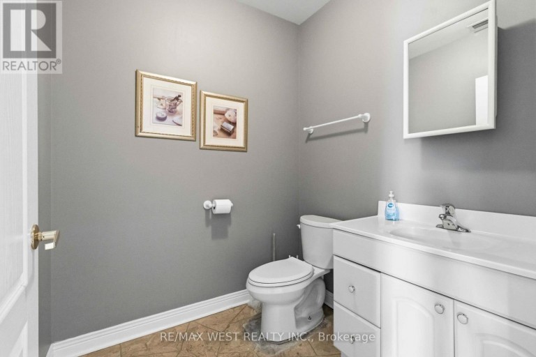 16 - 1320 MID-WAY BOULEVARD, Mississauga (Northeast), Ontario, L5T2K4