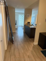 310 - 801 SHEPPARD AVENUE Toronto (Clanton Park) Ontario photo 3