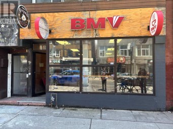 475 BLOOR STREET W Toronto (University) Ontario photo 1