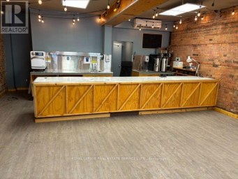 475 BLOOR STREET W Toronto (University) Ontario photo 5
