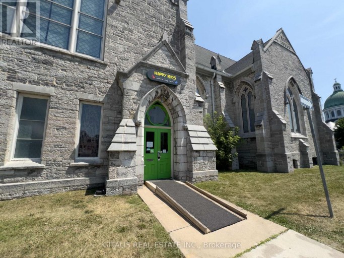126 WELLINGTON STREET, Kingston (Central City East), Ontario, K7L3C7