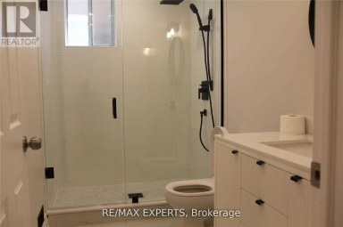 BSMT - 599 GLENCAIRN AVENUE Toronto (Englemount-Lawrence) Ontario photo 11