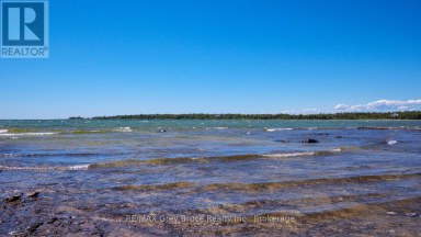 1034 DORCAS BAY ROAD Northern Bruce Peninsula Ontario photo 2