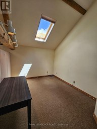 UPPER #1 - 411 QUEEN STREET Newmarket (Central Newmarket) Ontario photo 5