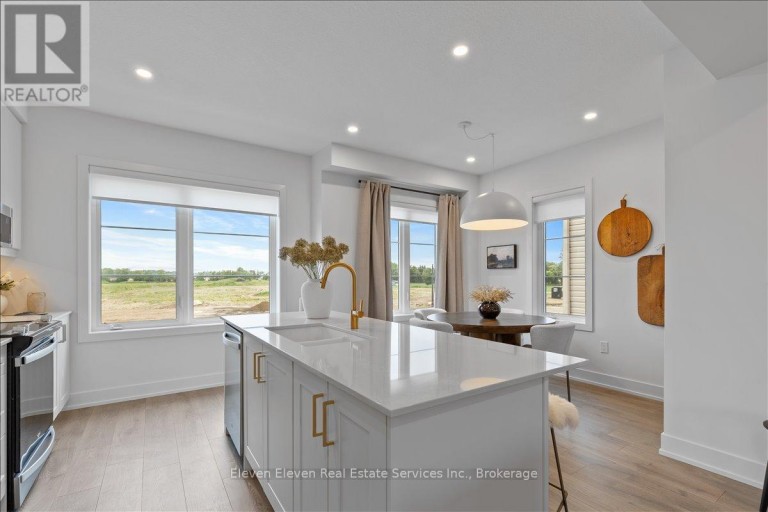 58 BALLADRY BOULEVARD, Stratford, Ontario, N5A0L6