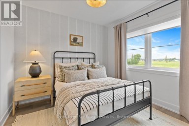 58 BALLADRY BOULEVARD Stratford Ontario photo 25