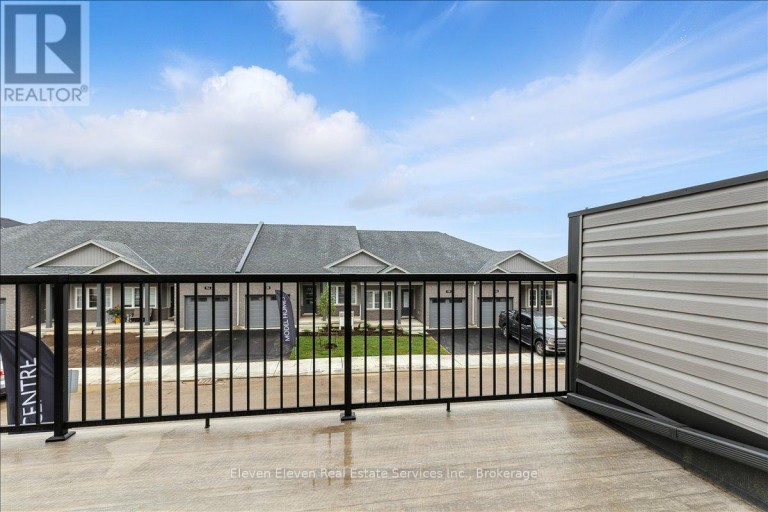 58 BALLADRY BOULEVARD, Stratford, Ontario, N5A0L6