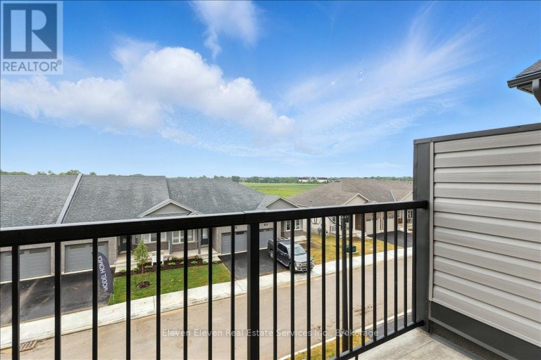 58 BALLADRY BOULEVARD, Stratford, Ontario, N5A0L6