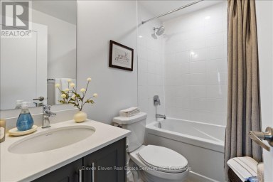 58 BALLADRY BOULEVARD Stratford Ontario photo 7
