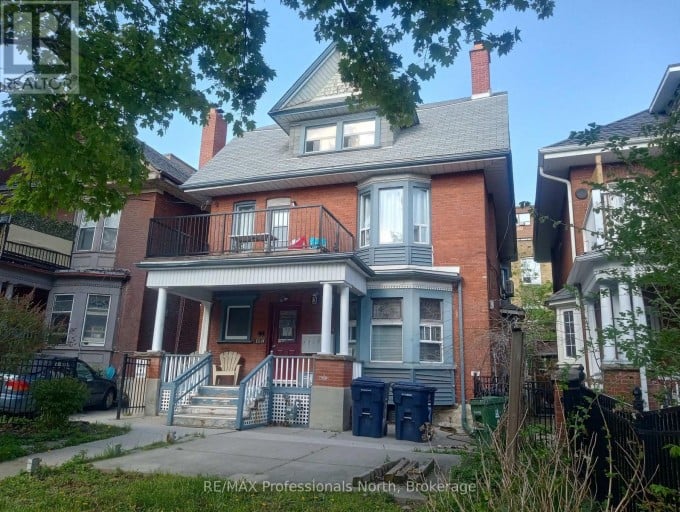 3 MAYNARD AVENUE, Toronto (South Parkdale), Ontario, M6K2Z7