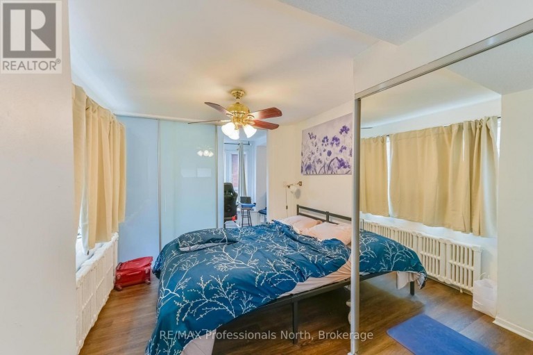 3 MAYNARD AVENUE, Toronto (South Parkdale), Ontario, M6K2Z7