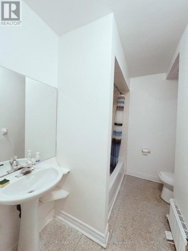 1 - 1324 GERRARD STREET E, Toronto (Greenwood-Coxwell), Ontario, M4L1Z1