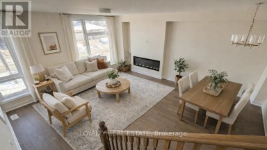 38A UPPER MONCLOVA ROAD Toronto (Downsview-Roding-CFB) Ontario photo 3