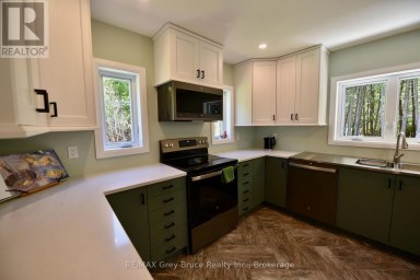 751 PIKE BAY ROAD Northern Bruce Peninsula Ontario photo 18