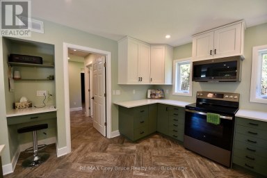 751 PIKE BAY ROAD Northern Bruce Peninsula Ontario photo 21