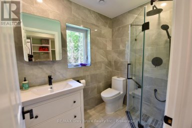 751 PIKE BAY ROAD Northern Bruce Peninsula Ontario photo 23
