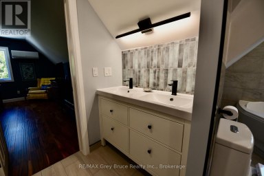 751 PIKE BAY ROAD Northern Bruce Peninsula Ontario photo 33