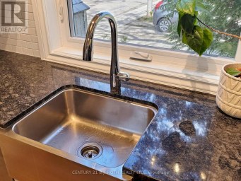 195 WHEELER AVENUE Toronto (The Beaches) Ontario photo 18