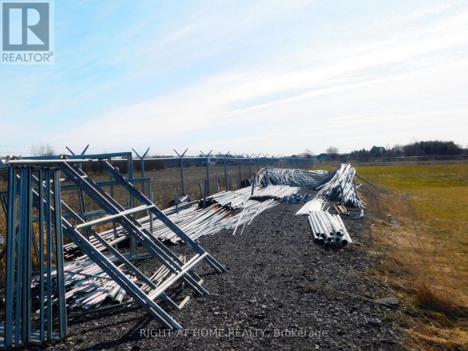 96 SECOND ROAD E, Hamilton, Ontario, L8J3J2