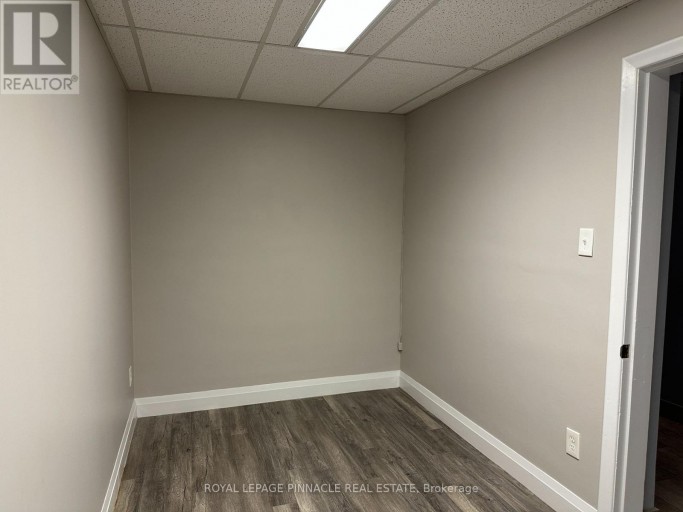 M03 - 70 KING STREET E, Hamilton (Stoney Creek), Ontario, L8G1K2