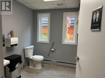 M03 - 70 KING STREET E Hamilton (Stoney Creek) Ontario photo 12