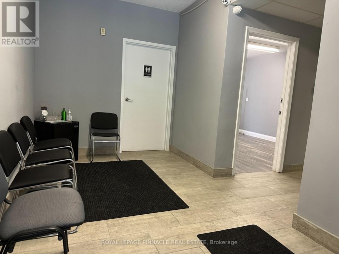 M03 - 70 KING STREET E, Hamilton (Stoney Creek), Ontario, L8G1K2