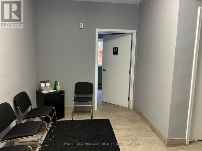 M03 - 70 KING STREET E, Hamilton (Stoney Creek), Ontario, L8G1K2