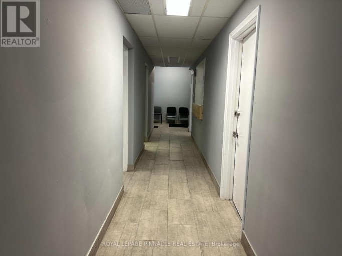 M03 - 70 KING STREET E, Hamilton (Stoney Creek), Ontario, L8G1K2
