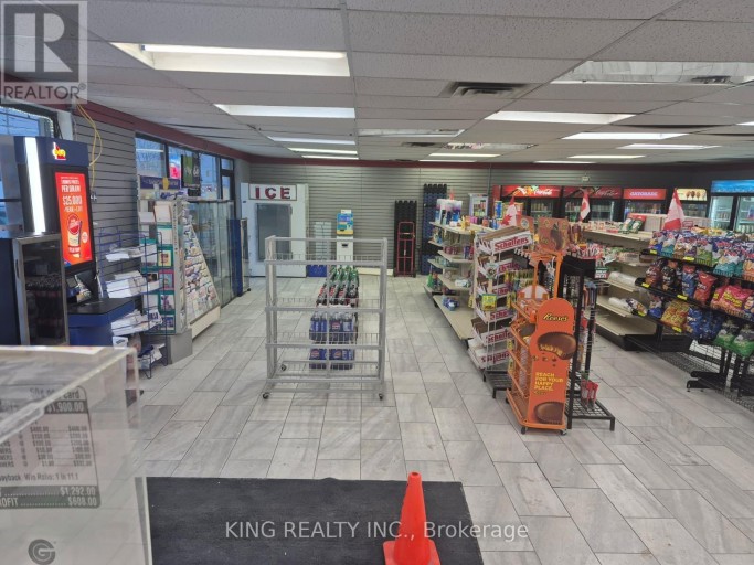 210 FRONT STREET, Quinte West (Trenton Ward), Ontario, K8V4N9
