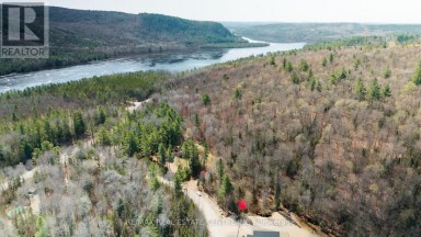 34 LAURENTIAN CRESCENT Mattawan Ontario photo 2