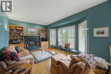 18 Prominence View SW Calgary Alberta photo 16