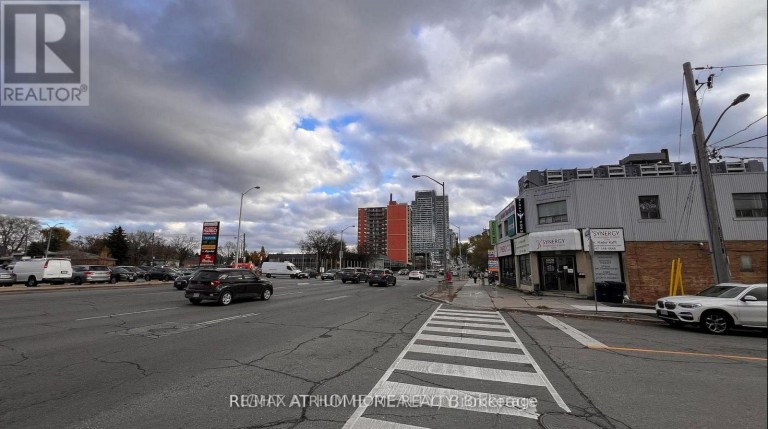 2ND B - 6024 YONGE STREET, Toronto (Newtonbrook West), Ontario, M2M3W5