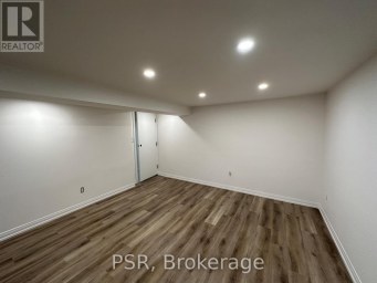 LOWER - 25 COULSON AVENUE Toronto (Forest Hill South) Ontario photo 11