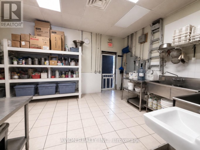 B6 - 1400 WEBER STREET E, Kitchener, Ontario, N2A3Z8
