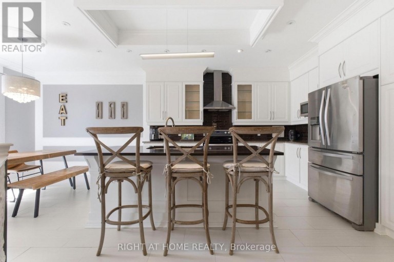 10 LEARMONT AVENUE, Caledon, Ontario, L7C3N3