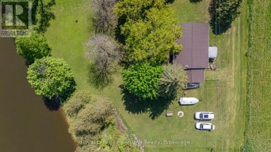 48 POECHMAN LANE Brockton Ontario photo 3