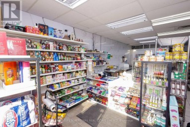 86 NIAGARA STREET St. Catharines (E. Chester) Ontario photo 5