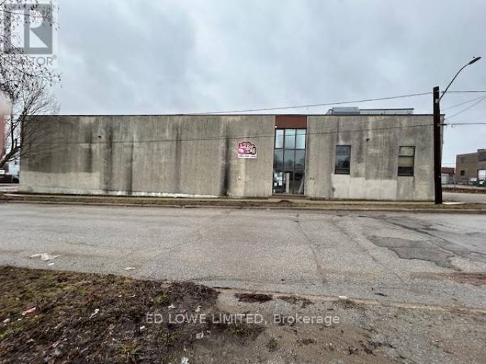 69 PETER STREET S, Orillia, Ontario, L3V5B2