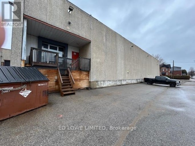 69 PETER STREET S, Orillia, Ontario, L3V5B2