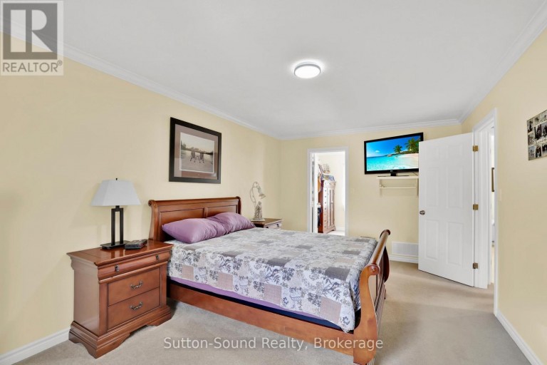 900 10TH AVENUE E, Owen Sound, Ontario, N4K3H7