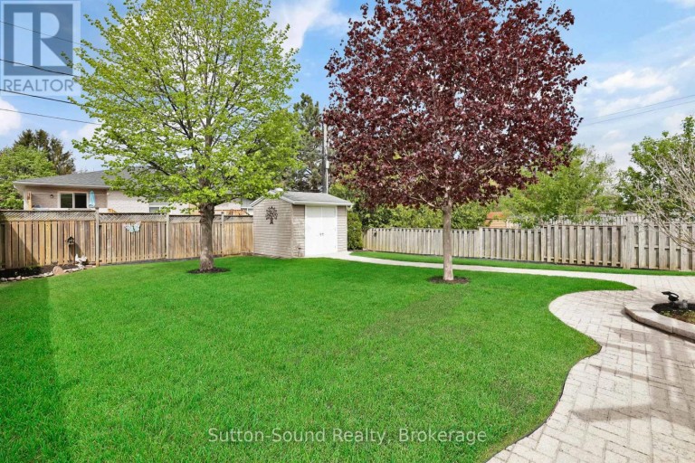 900 10TH AVENUE E, Owen Sound, Ontario, N4K3H7