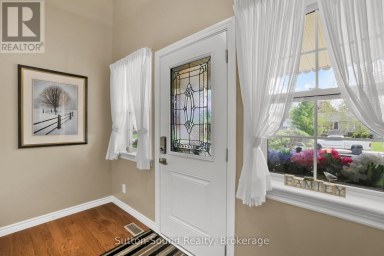 900 10TH AVENUE E Owen Sound Ontario photo 5