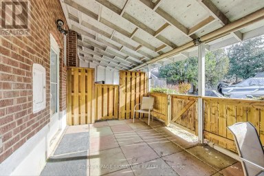 1 MILNE AVENUE Toronto (Oakridge) Ontario photo 14